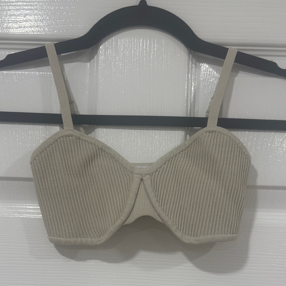 Aritzia Sculpt Knit Bralette